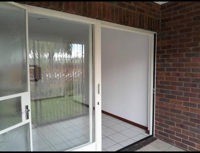 3 BEDROOM SIMPLEX FOR SALE IN RUSTIVIA